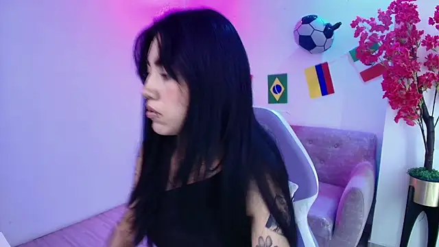 Rainy_doll's Live XXX Chat