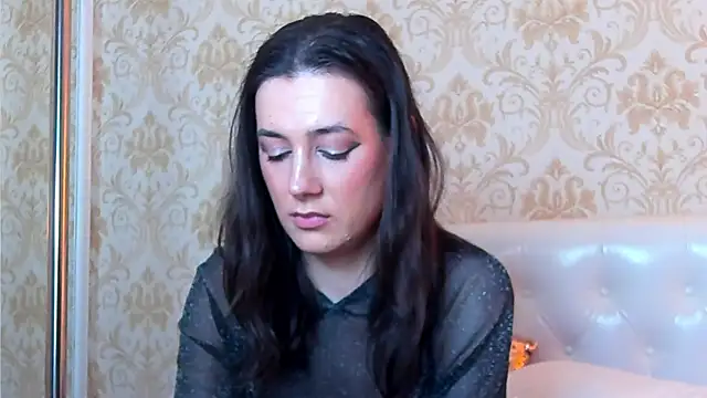 Chat XXX ao vivo de JuliaHunts