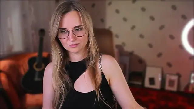 MiaSparkes live XXX chat