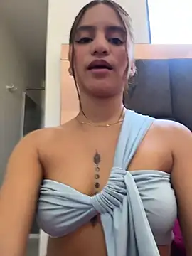 دردشة ViankaRose الجنسية المباشرة