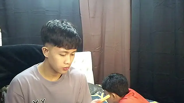 XXX chat uživo modela Urloverhardcock