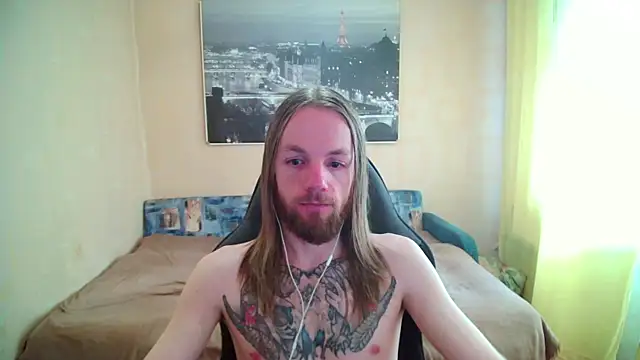 AdamDickens 即時 XXX 聊天