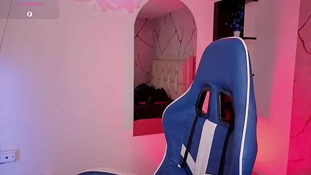 JamesCr_'s Live XXX Chat