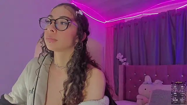 دردشة Sarah_Moon1 الجنسية المباشرة