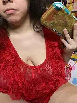 w3tkittty 即時 XXX 聊天