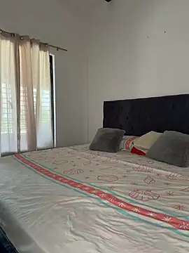 Eva_stark10 Adlı Modelin Canlı XXX Sohbeti