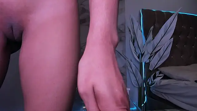 XXX chat uživo modela Calyselen