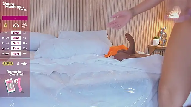 NahimiThompson: онлайн-секс-чат