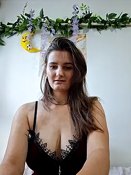 Nika_aa Chat XXX live