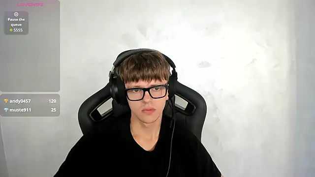 XXX chat uživo modela bonekoambalabu