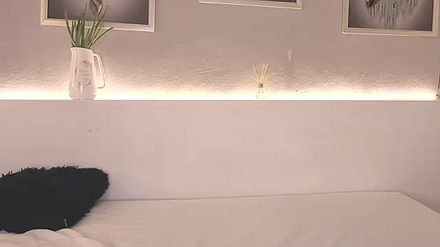 CandelaCool_'s Live XXX Chat