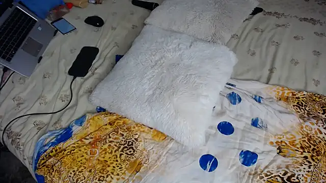 XXX chat uživo modela Sexy_sharntel