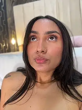lia_sofiia Chat XXX live