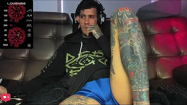 jhonny__ackerman's Live XXX Chat