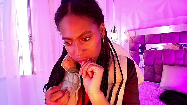 Queen_perla_ – Naživo XXX chat