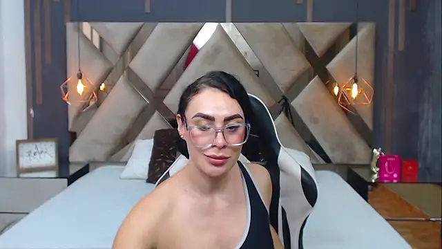 MartinaaFit's Live XXX Chat
