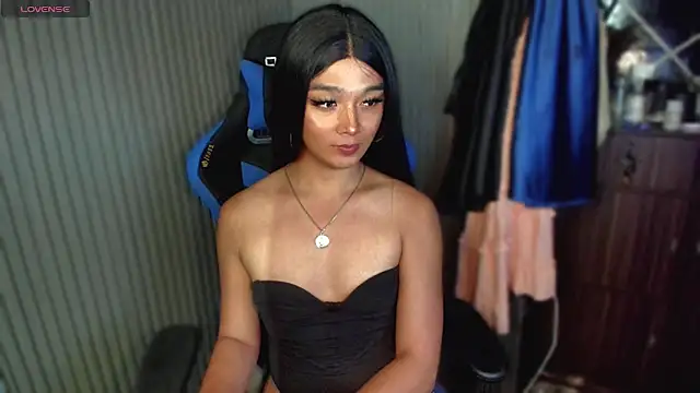 TrinityFucksYou live XXX chat