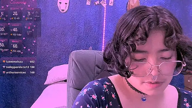 NinaYellow Live XXX-chat