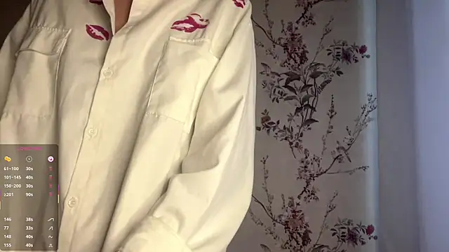 JanneAtopのライブXXXチャット