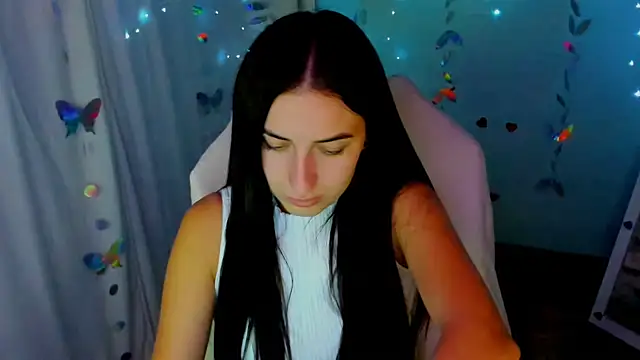 Star_Emily_ Chat XXX in diretta