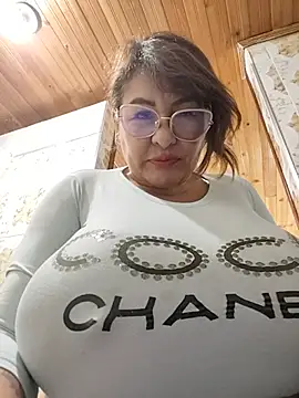 دردشة AlexxiaaMat الجنسية المباشرة