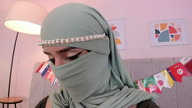 rawiya's Live XXX Chat