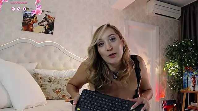 IreneHope Live XXX-chat
