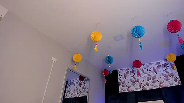 Chat +18 de GiselOrtiz ao vivo