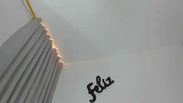 Austin_Bitch live XXX chat