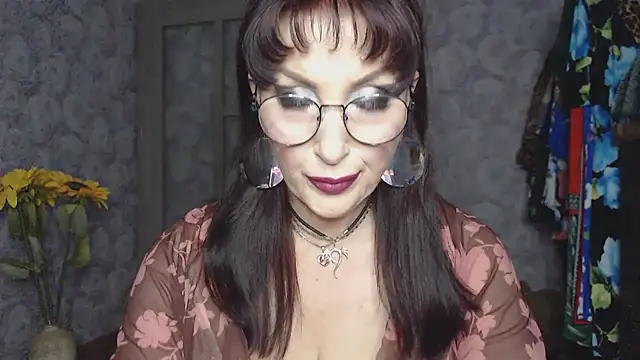 Czat XXX na żywo – Aziza1