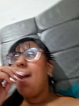 ZaidaWet's Live XXX Chat