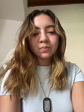 Bonni_lohan: онлайн-секс-чат