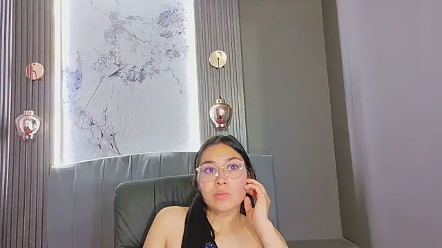 Chatroom XXX en direct de adaira31