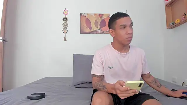 its_me_miley Live XXX Chat