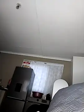 SAsexycurvey-Lihle Adlı Modelin Canlı XXX Sohbeti
