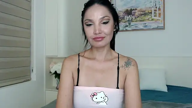 Chat XXX en directo de Ohmy_Linda