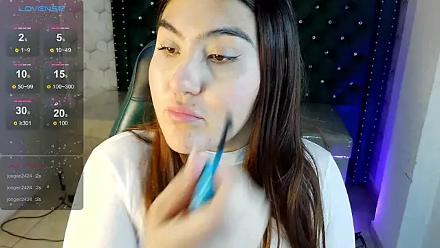conniejames_m's Live XXX Chat