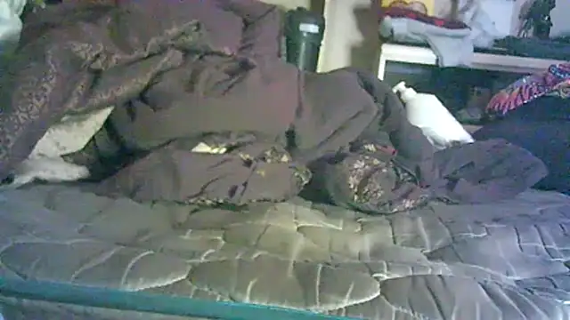 CR3M3_FIR3's Live XXX Chat