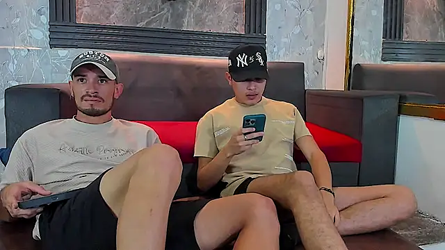 Chat XXX en directo de Brandon_Bless