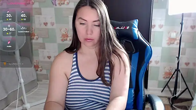 Korolek12's Live XXX Chat