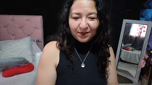 katifoxx Chat XXX in diretta