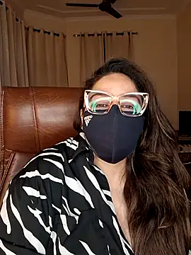 SEXY-Sardarni Chat XXX live