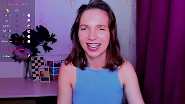 Živý XXX chat KindHazelHere_