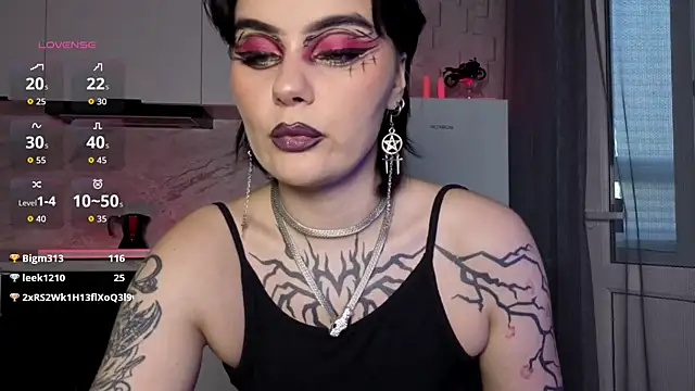 Chat +18 de IntrigueYourDay ao vivo
