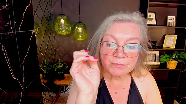 NataliMellow's Live XXX Chat