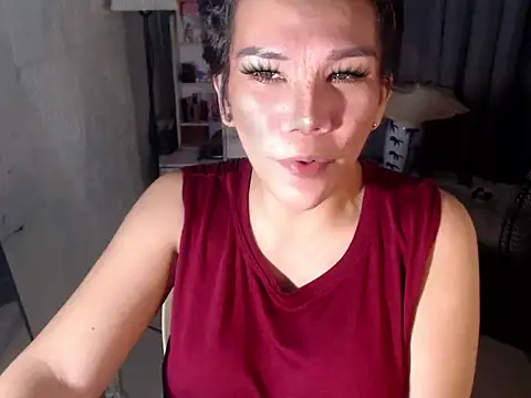 Chat +18 de RencyMoore ao vivo