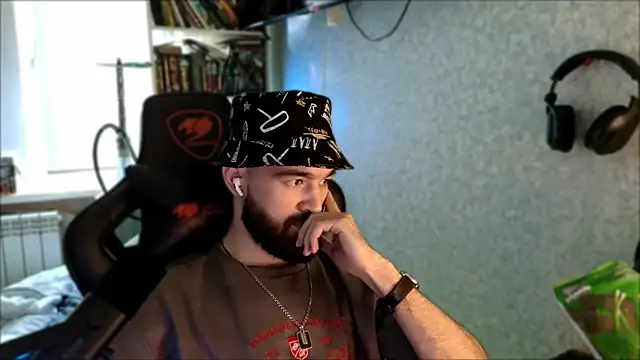 Онлайн чат XXX _Serious_Man