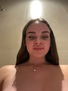 צ'אט XXX בשידור חי של KristiRich