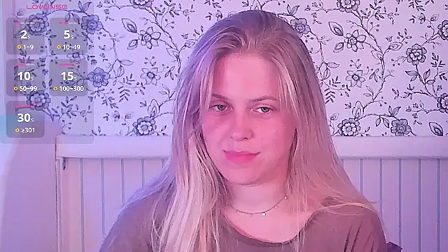 Онлайн чат XXX AngelAnty
