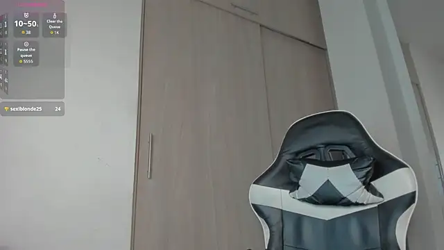 XXX chat uživo modela Axel__Blaze